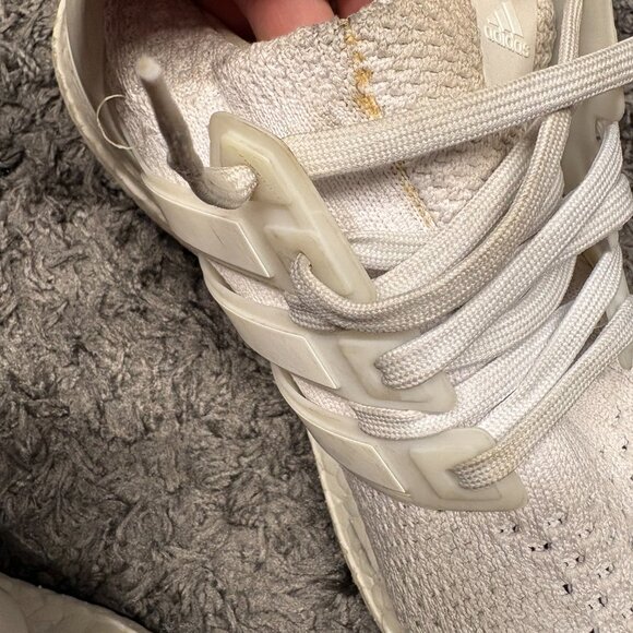 Adidas UltraBoost 2 Triple Sz 9 AQ5934 White Running Shoes Sneakers - Picture 6 of 7